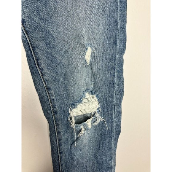 Levis Wedgie Skinny Sz 26 Light Wash Distressed Frayed Hem Button Fly Crop - Picture 3 of 10